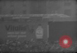 Standbild Fußballspiel New York United States USA, 1958, aus Sekunde 30 historischem Filmmaterial Videoclip 65675045484