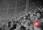 Standbild Fußballspiel New York United States USA, 1958, aus Sekunde 38 historischem Filmmaterial Videoclip 65675045484