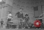 Standbild amerikanische Kinder New York United States USA, 1967, aus Sekunde 28 historischem Filmmaterial Videoclip 65675045489