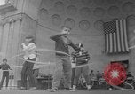 Standbild amerikanische Kinder New York United States USA, 1967, aus Sekunde 29 historischem Filmmaterial Videoclip 65675045489