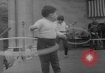 Standbild amerikanische Kinder New York United States USA, 1967, aus Sekunde 41 historischem Filmmaterial Videoclip 65675045489