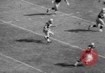 Standbild Fußballspiel South Bend Indiana USA, 1967, aus Sekunde 11 historischem Filmmaterial Videoclip 65675045490