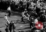 Standbild Fußballspiel South Bend Indiana USA, 1967, aus Sekunde 25 historischem Filmmaterial Videoclip 65675045490