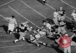 Standbild Fußballspiel South Bend Indiana USA, 1967, aus Sekunde 48 historischem Filmmaterial Videoclip 65675045490