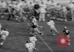 Standbild Fußballspiel South Bend Indiana USA, 1967, aus Sekunde 59 historischem Filmmaterial Videoclip 65675045490