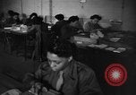 Immagine di Donne Esercito Regno Unito, 1945, secondo 48 filmato di repertorio 65675045500