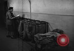 Immagine di Donne Esercito Regno Unito, 1945, secondo 53 filmato di repertorio 65675045500