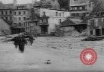 Standbild Zerstörte Stadt Caen Frankreich CAEN FRANKREICH, 1944, aus Sekunde 19 historischem Filmmaterial Videoclip 65675045506