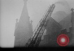 Immagine di Bombardamento di Amburgo Amburgo Germania, 1944, secondo 22 filmato di repertorio 65675045508