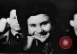 Immagine di Berlin acrobat atto Berlino Germania, 1943, secondo 9 filmato di repertorio 65675045511