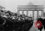 Image des soldats allemands Berlin Allemagne, 1943, de la seconde 7 séquences d'archives historiques vidéo 65675045515