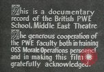 Immagine di British guerra politica Scuola Executive Il Cairo Egitto, 1944, secondo 36 filmato di repertorio 65675045519