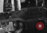 Immagine di B-24 aerei bomba con successo e distruggere la factory tedesca a Gotha Gotha Germania, 1944, secondo 20 filmato di repertorio 65675045545