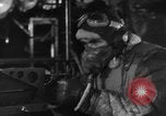 Immagine di B-24 aerei bomba con successo e distruggere la factory tedesca a Gotha Gotha Germania, 1944, secondo 21 filmato di repertorio 65675045545