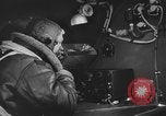 Immagine di B-24 aerei bomba con successo e distruggere la factory tedesca a Gotha Gotha Germania, 1944, secondo 49 filmato di repertorio 65675045545