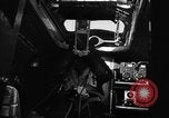 Immagine di B-24 aerei bomba con successo e distruggere la factory tedesca a Gotha Gotha Germania, 1944, secondo 57 filmato di repertorio 65675045545