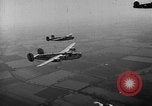 Standbild B-24 Flugzeuge Europa, 1944, aus Sekunde 41 historischem Filmmaterial Videoclip 65675045549
