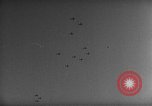 Standbild B-24 Flugzeuge Europa, 1944, aus Sekunde 51 historischem Filmmaterial Videoclip 65675045549