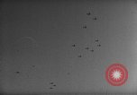 Standbild B-24 Flugzeuge Europa, 1944, aus Sekunde 53 historischem Filmmaterial Videoclip 65675045549