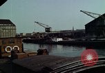 Standbild Haufen Kohle Berlin Deutschland, 1961, aus Sekunde 41 historischem Filmmaterial Videoclip 65675045565
