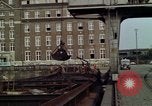 Standbild Haufen Kohle Berlin Deutschland, 1961, aus Sekunde 50 historischem Filmmaterial Videoclip 65675045565