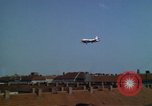 Standbild Flughafen Tempelhof Berlin Deutschland, 1961, aus Sekunde 14 historischem Filmmaterial Videoclip 65675045567