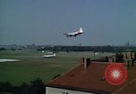 Standbild Flughafen Tempelhof Berlin Deutschland, 1961, aus Sekunde 19 historischem Filmmaterial Videoclip 65675045567