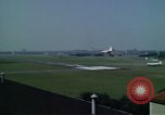 Standbild Flughafen Tempelhof Berlin Deutschland, 1961, aus Sekunde 21 historischem Filmmaterial Videoclip 65675045567