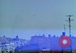 Standbild Flughafen Tempelhof Berlin Deutschland, 1961, aus Sekunde 32 historischem Filmmaterial Videoclip 65675045567