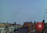 Standbild Flughafen Tempelhof Berlin Deutschland, 1961, aus Sekunde 41 historischem Filmmaterial Videoclip 65675045567