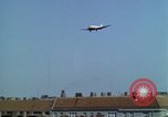 Standbild Flughafen Tempelhof Berlin Deutschland, 1961, aus Sekunde 53 historischem Filmmaterial Videoclip 65675045567