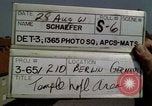 Standbild Flughafen Tempelhof Berlin Deutschland, 1961, aus Sekunde 6 historischem Filmmaterial Videoclip 65675045568