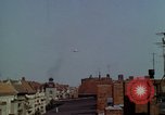 Standbild Flughafen Tempelhof Berlin Deutschland, 1961, aus Sekunde 16 historischem Filmmaterial Videoclip 65675045568