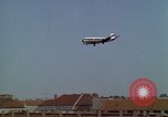 Standbild Flughafen Tempelhof Berlin Deutschland, 1961, aus Sekunde 29 historischem Filmmaterial Videoclip 65675045568