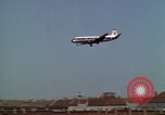 Standbild Flughafen Tempelhof Berlin Deutschland, 1961, aus Sekunde 30 historischem Filmmaterial Videoclip 65675045568
