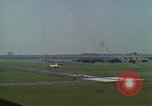 Standbild Flughafen Tempelhof Berlin Deutschland, 1961, aus Sekunde 38 historischem Filmmaterial Videoclip 65675045568