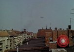 Standbild Flughafen Tempelhof Berlin Deutschland, 1961, aus Sekunde 45 historischem Filmmaterial Videoclip 65675045568