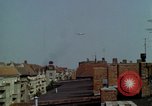Standbild Flughafen Tempelhof Berlin Deutschland, 1961, aus Sekunde 47 historischem Filmmaterial Videoclip 65675045568