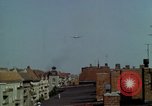 Standbild Flughafen Tempelhof Berlin Deutschland, 1961, aus Sekunde 49 historischem Filmmaterial Videoclip 65675045568