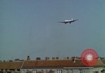 Standbild Flughafen Tempelhof Berlin Deutschland, 1961, aus Sekunde 59 historischem Filmmaterial Videoclip 65675045568