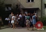 Standbild Flüchtlinge Berlin Deutschland, 1961, aus Sekunde 24 historischem Filmmaterial Videoclip 65675045570