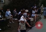 Standbild Flüchtlinge Berlin Deutschland, 1961, aus Sekunde 54 historischem Filmmaterial Videoclip 65675045570