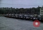 Standbild militärischen Tanks Berlin Deutschland, 1961, aus Sekunde 1 historischem Filmmaterial Videoclip 65675045571