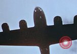 Standbild "Memphis Belle" England, 1943, aus Sekunde 17 historischem Filmmaterial Videoclip 65675045580