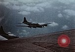 Immagine di Vista della missione da "Memphis Belle" Wilhelmshaven Germania, 1943, secondo 13 filmato di repertorio 65675045582