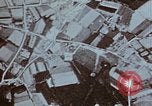 Immagine di Vista della missione da "Memphis Belle" Wilhelmshaven Germania, 1943, secondo 52 filmato di repertorio 65675045582