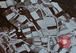 Immagine di Vista della missione da "Memphis Belle" Wilhelmshaven Germania, 1943, secondo 59 filmato di repertorio 65675045582