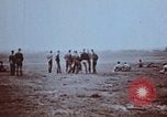 Image B-17s retour de mission de bombardement Royaume-Uni, 1943, de la seconde 3 séquences d'archives historiques vidéo 65675045583