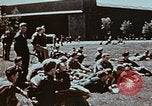Image B-17s retour de mission de bombardement Royaume-Uni, 1943, de la seconde 15 séquences d'archives historiques vidéo 65675045583