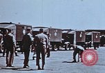Image B-17s retour de mission de bombardement Royaume-Uni, 1943, de la seconde 28 séquences d'archives historiques vidéo 65675045583